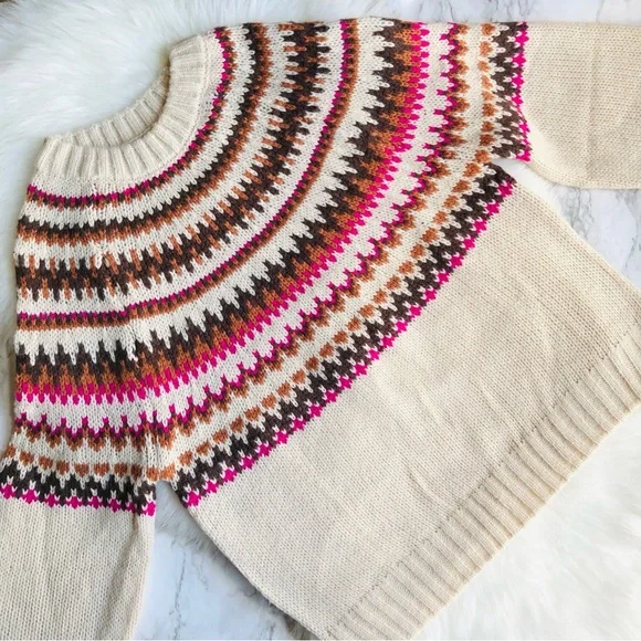 Love Tree Christmas Sweater Size L - Picture 9 of 16